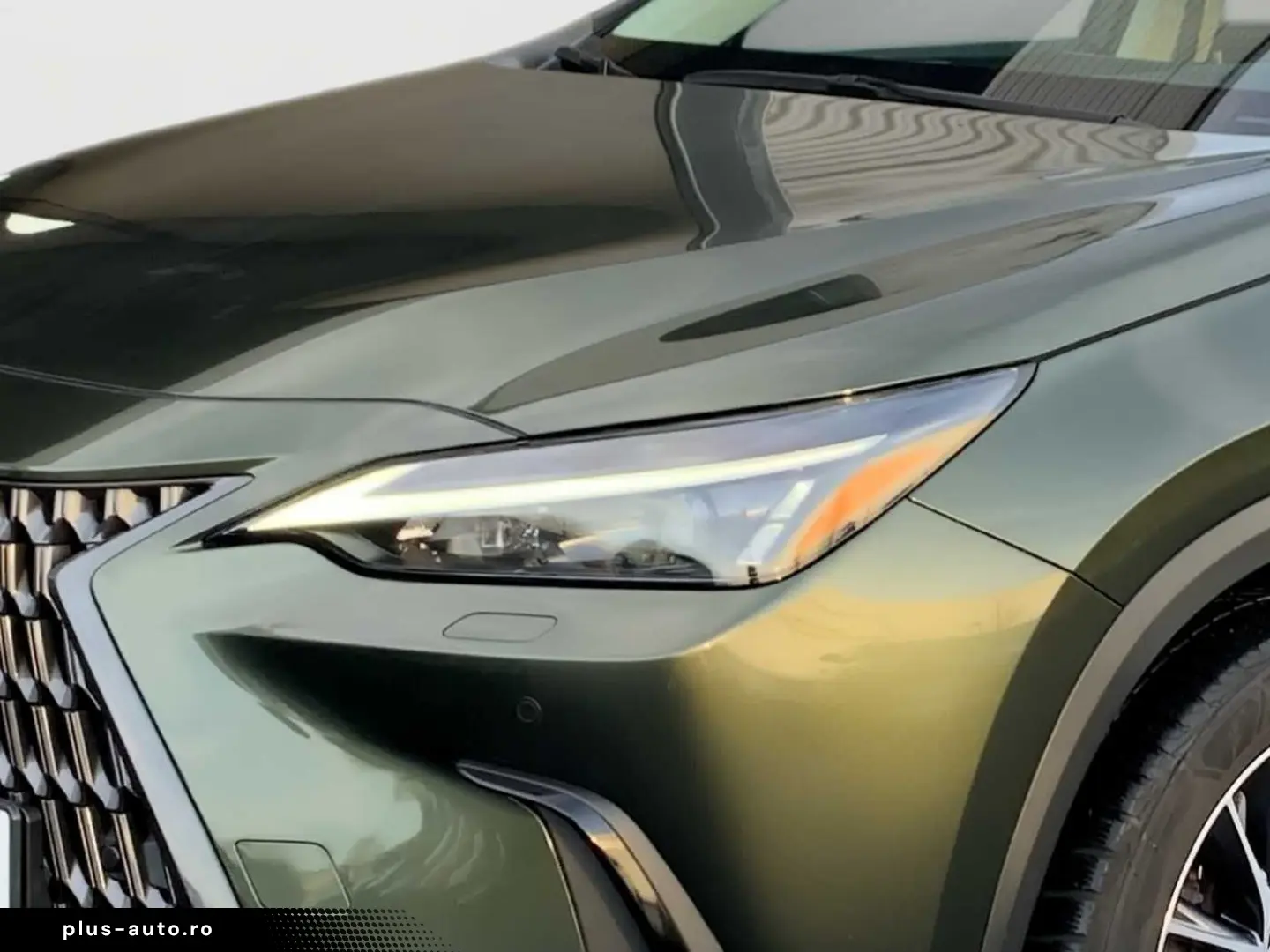 LEXUS NX 450h  2.5 Plug-In E-FOUR Executive-Paket