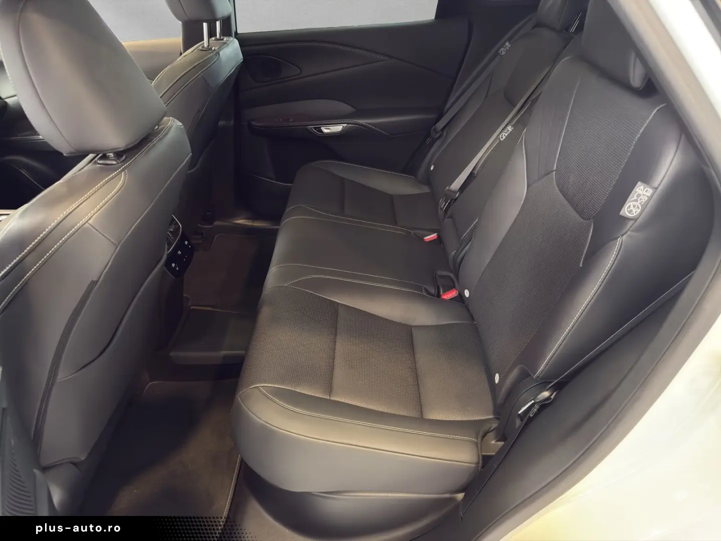 LEXUS RX 450 h  F Sport Design