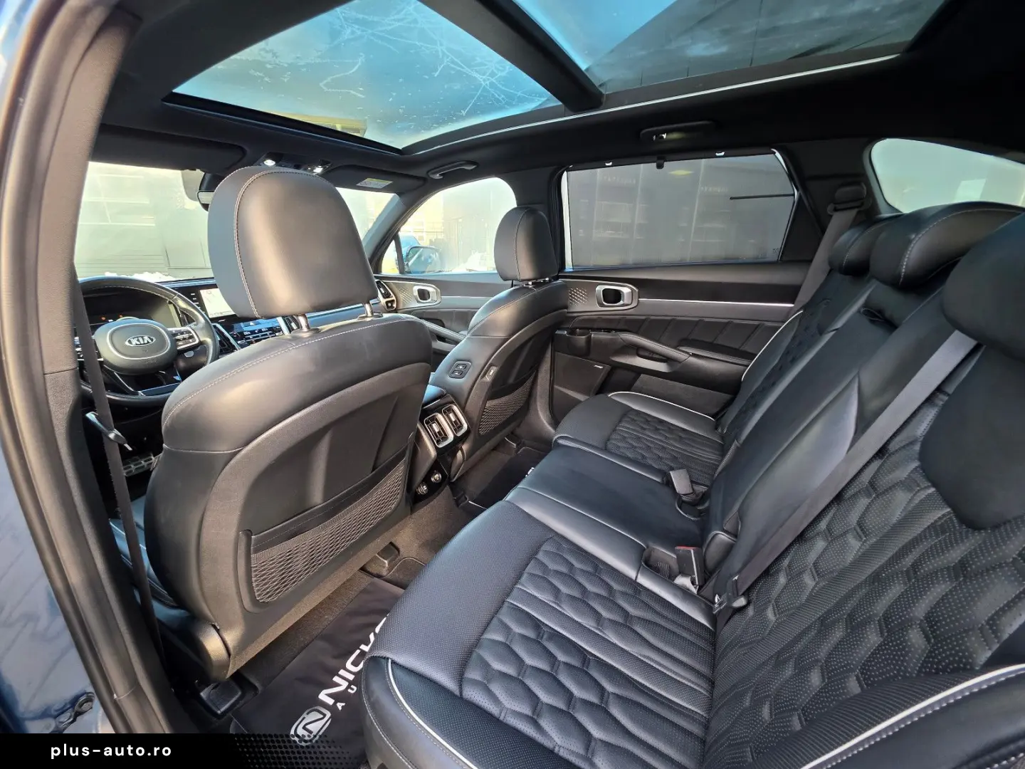 KIA Sorento Platinum Pano Acc Ahk Led HuD 360 VOLL