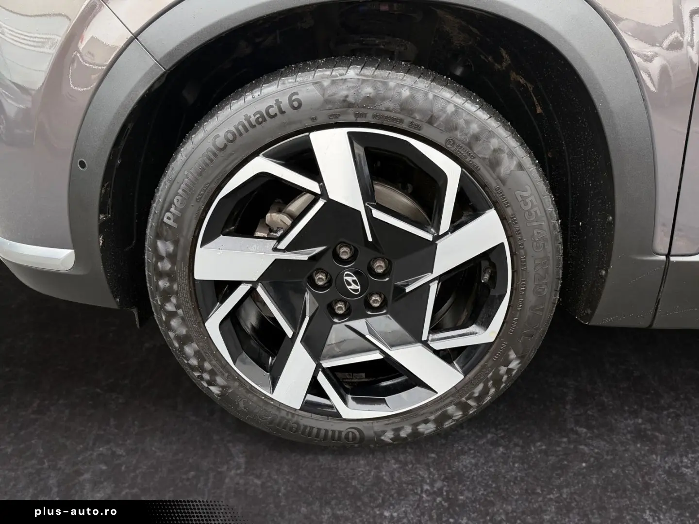 HYUNDAI SANTA FE 2.2 CRDi 4WD Prime  Leder AHK 360  Pano