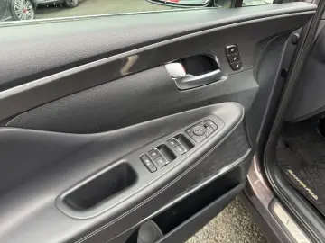 HYUNDAI SANTA FE 2.2 CRDi 4WD Prime  Leder AHK 360  Pano