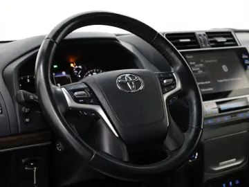 TOYOTA Land Cruiser Comfort Kamera LED ACC  AHK   WR