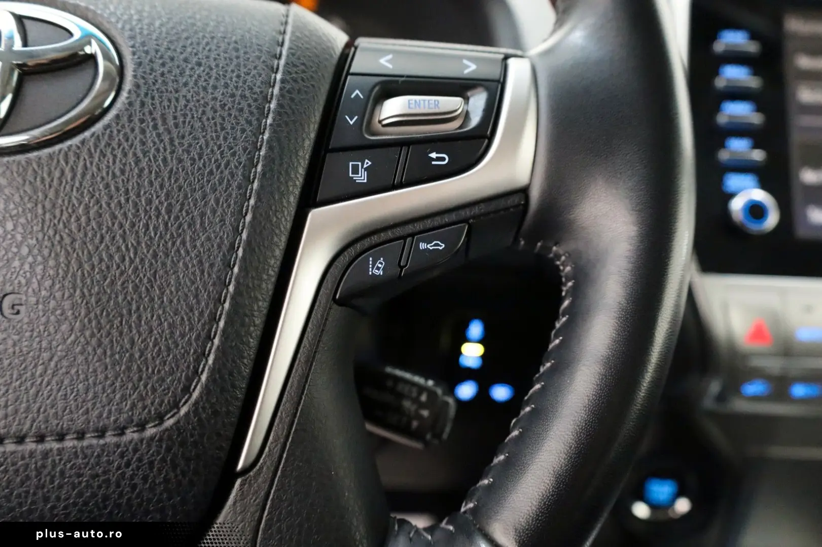 TOYOTA Land Cruiser Comfort Kamera LED ACC  AHK   WR