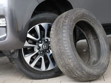 TOYOTA Land Cruiser Comfort Kamera LED ACC  AHK   WR