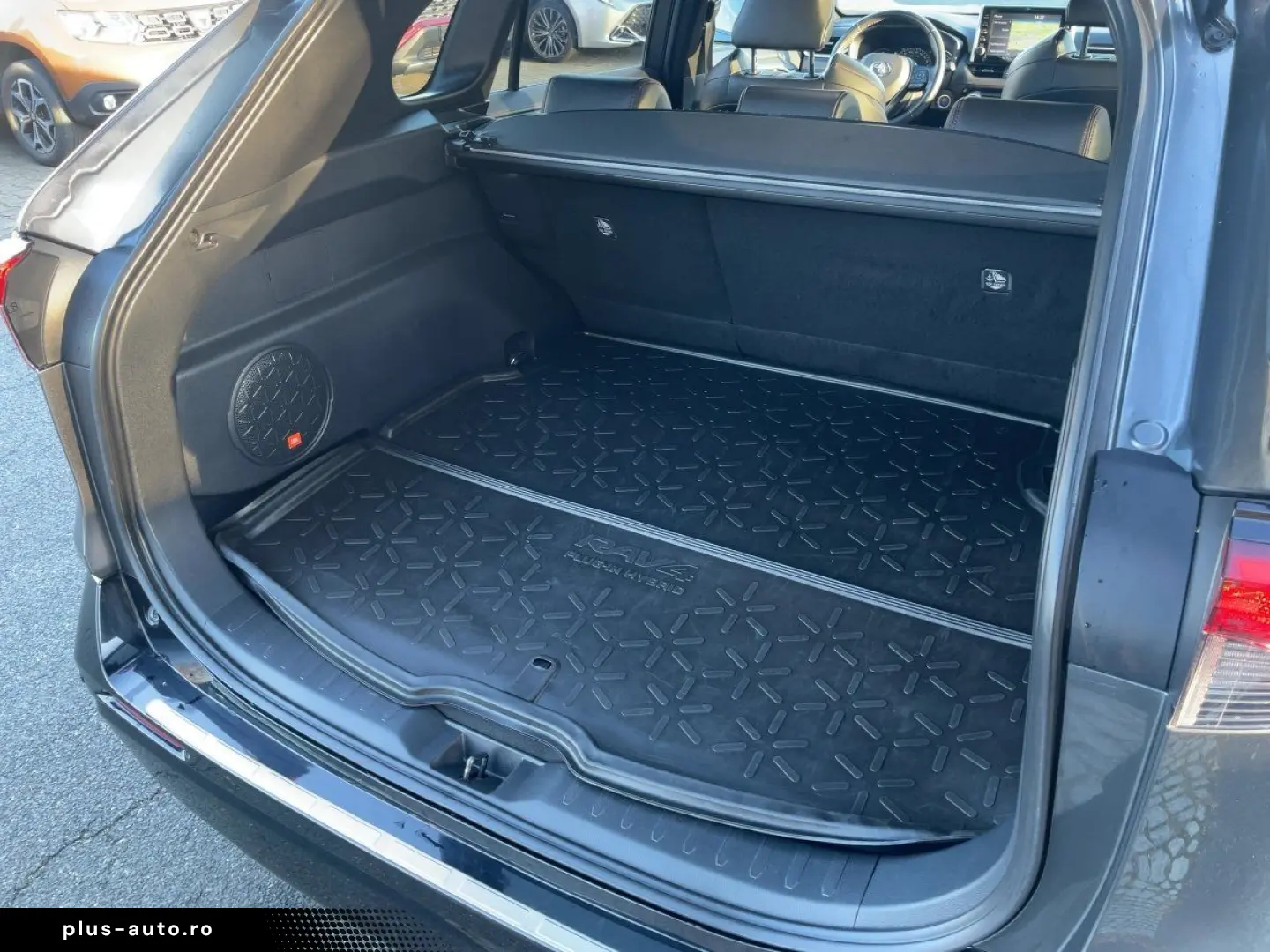 TOYOTA RAV4 2.5 Plug-In Hybrid 4x4 Vollausstattung