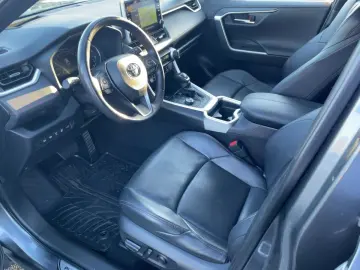 TOYOTA RAV4 2.5 Plug-In Hybrid 4x4 Vollausstattung