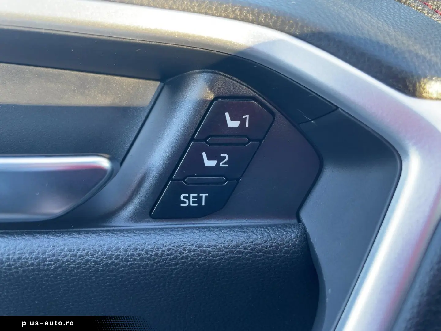 TOYOTA RAV4 2.5 Plug-In Hybrid 4x4 Vollausstattung