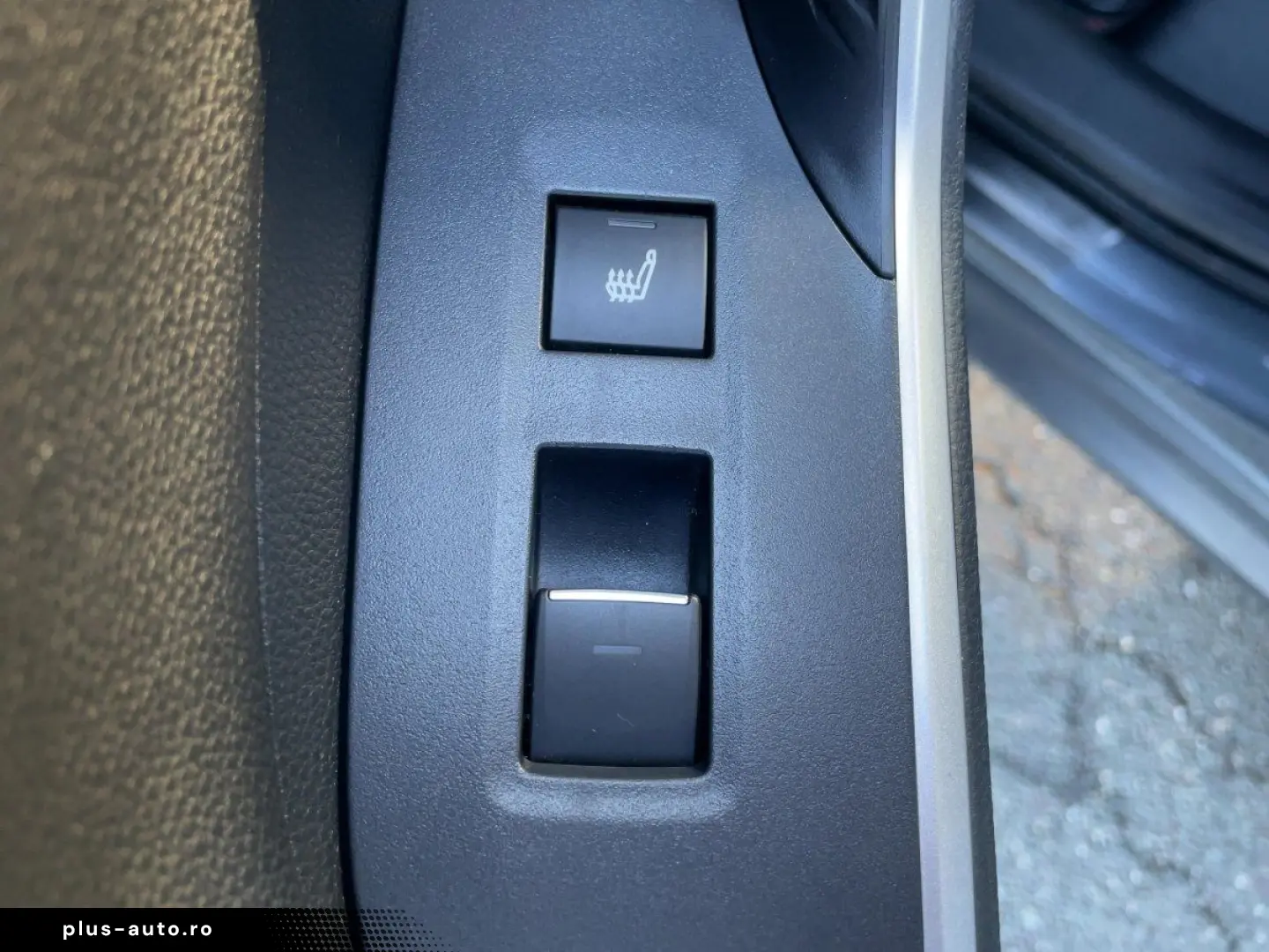 TOYOTA RAV4 2.5 Plug-In Hybrid 4x4 Vollausstattung