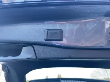 TOYOTA RAV4 2.5 Plug-In Hybrid 4x4 Vollausstattung