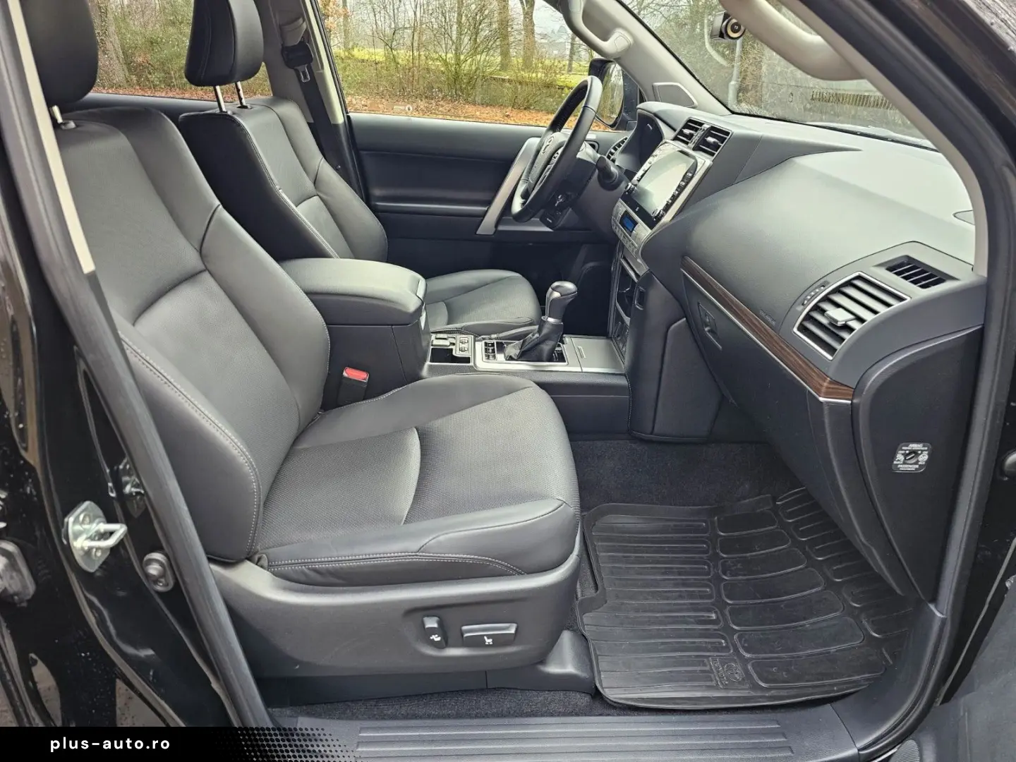 TOYOTA Land Cruiser Executive 2.8 D-4D