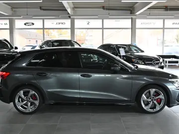 AUDI S3 Sportback 2.0 TFSI quattro  TOP S-HEFT