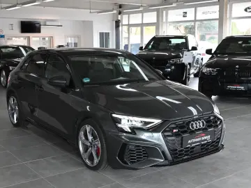 AUDI S3 Sportback 2.0 TFSI quattro  TOP S-HEFT