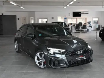 AUDI S3 Sportback 2.0 TFSI quattro  TOP S-HEFT