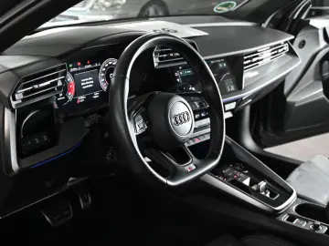 AUDI S3 Sportback 2.0 TFSI quattro  TOP S-HEFT