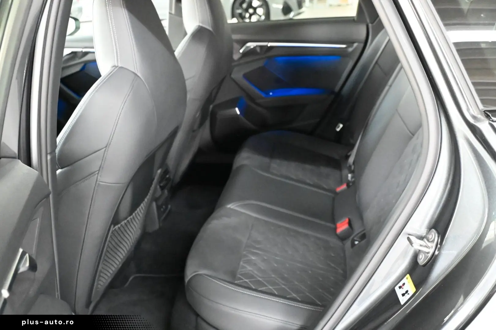 AUDI S3 Sportback 2.0 TFSI quattro  TOP S-HEFT