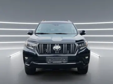 TOYOTA Land Cruiser 2.8-l TEC-Edition   AHK  1.Hand