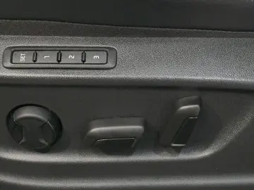 SKODA Kodiaq L&K 4x4 2.0 TDI ACC CANTON 360  STDHZ