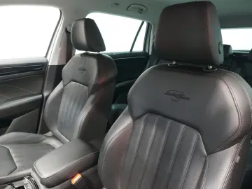 SKODA Kodiaq L&K 4x4 2.0 TDI ACC CANTON 360  STDHZ