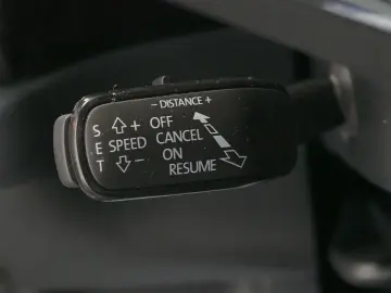 SKODA Kodiaq L&K 4x4 2.0 TDI ACC CANTON 360  STDHZ