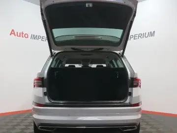 SKODA Kodiaq L&K 4x4 2.0 TDI ACC CANTON 360  STDHZ