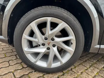 CUPRA Formentor 2.0 TSI DSG eHECK KAM LED SHZ