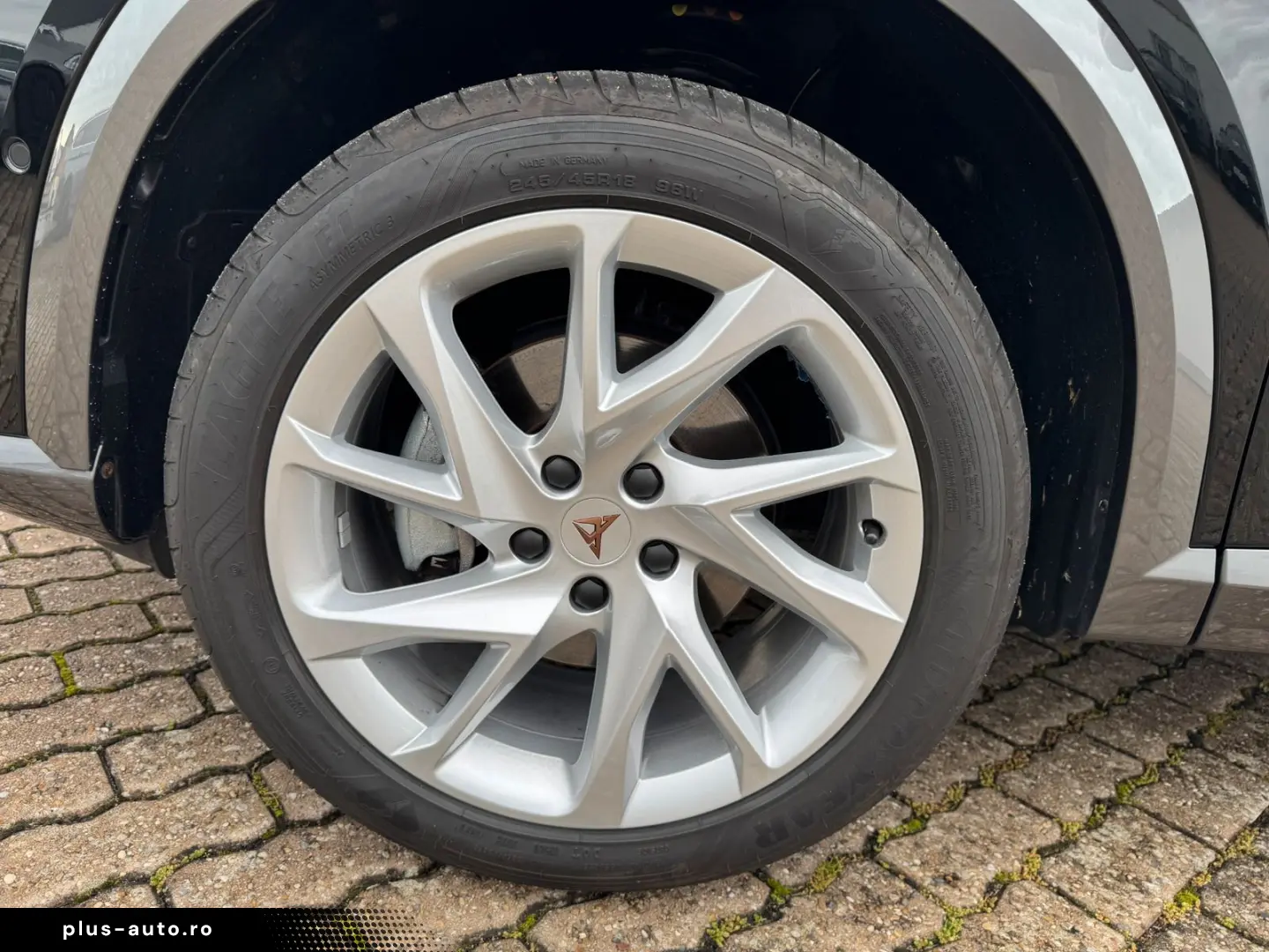 CUPRA Formentor 2.0 TSI DSG eHECK KAM LED SHZ