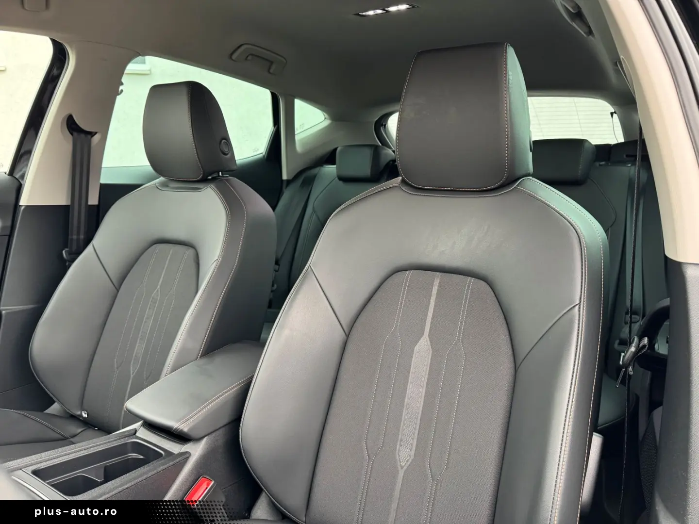 CUPRA Formentor 2.0 TSI DSG eHECK KAM LED SHZ