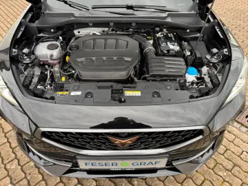 CUPRA Formentor 2.0 TSI DSG eHECK KAM LED SHZ