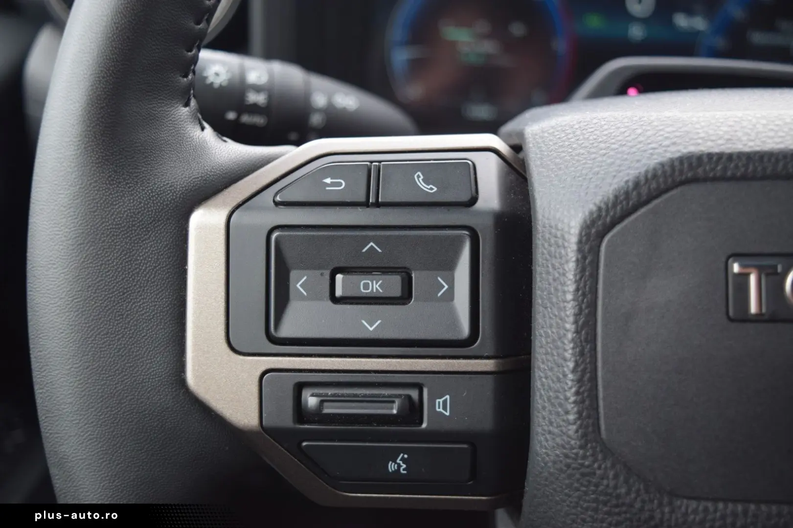 TOYOTA Land Cruiser 2 8 D-4D 150kW AWD First Edition