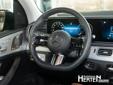 MERCEDES-BENZ GLS 350 d 4M AMG NIGHT PANO AHK BURMESTER LED
