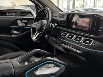 MERCEDES-BENZ GLE 580 V8 AMG Night