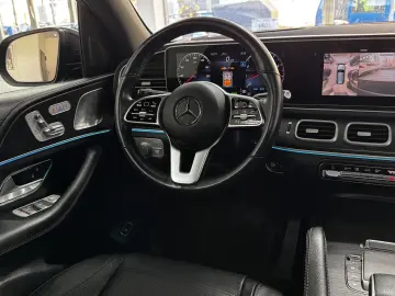 MERCEDES-BENZ GLE 580 V8 AMG Night