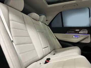 MERCEDES-BENZ GLE 580 V8