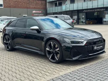 AUDI RS6 Avant 4.0 TFSI quattro  PANO B&O HUD MATRIX