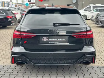 AUDI RS6 Avant 4.0 TFSI quattro  PANO B&O HUD MATRIX