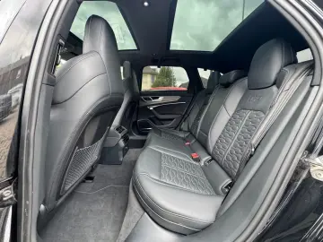 AUDI RS6 Avant 4.0 TFSI quattro  PANO B&O HUD MATRIX