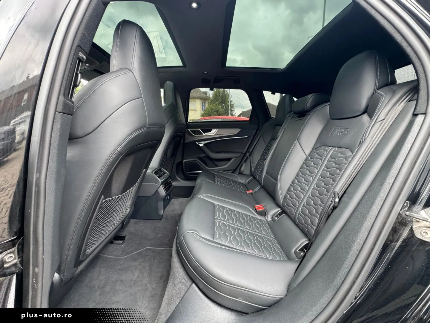 AUDI RS6 Avant 4.0 TFSI quattro  PANO B&O HUD MATRIX