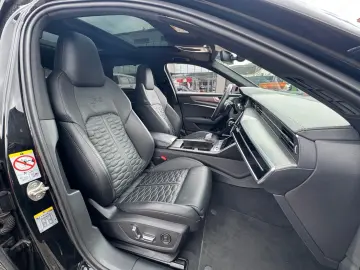AUDI RS6 Avant 4.0 TFSI quattro  PANO B&O HUD MATRIX