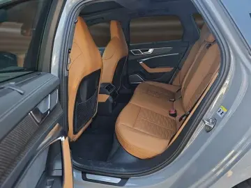 AUDI RS 6 Avant 4.0 TFSI qu perfor.Tiptr. Matrix Pano