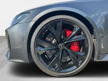 AUDI RS6 Avant 4.0 TFSI quattro  MATRIX NACHTSICHT KE