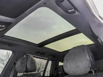 MERCEDES-BENZ GLS 450 d 4M AMG BURM MBEAM NIGHT AMBI&hellip;