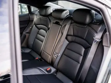 PORSCHE Taycan Taycan - Pano - Bose - CC - Adaptieve luf