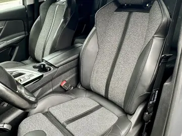 Peugeot 3008  conversie lanț  încălzire scaune garantie rate