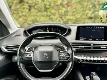 Peugeot 3008  conversie lanț  încălzire scaune garantie rate