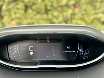 Peugeot 3008  conversie lanț  încălzire scaune garantie rate