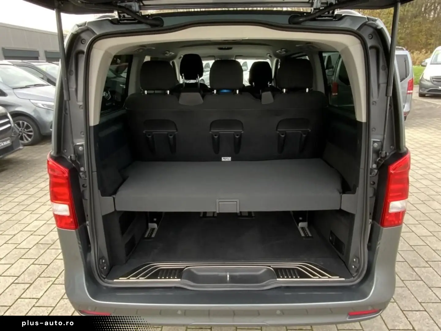 MERCEDES-BENZ V 220 Edition lang