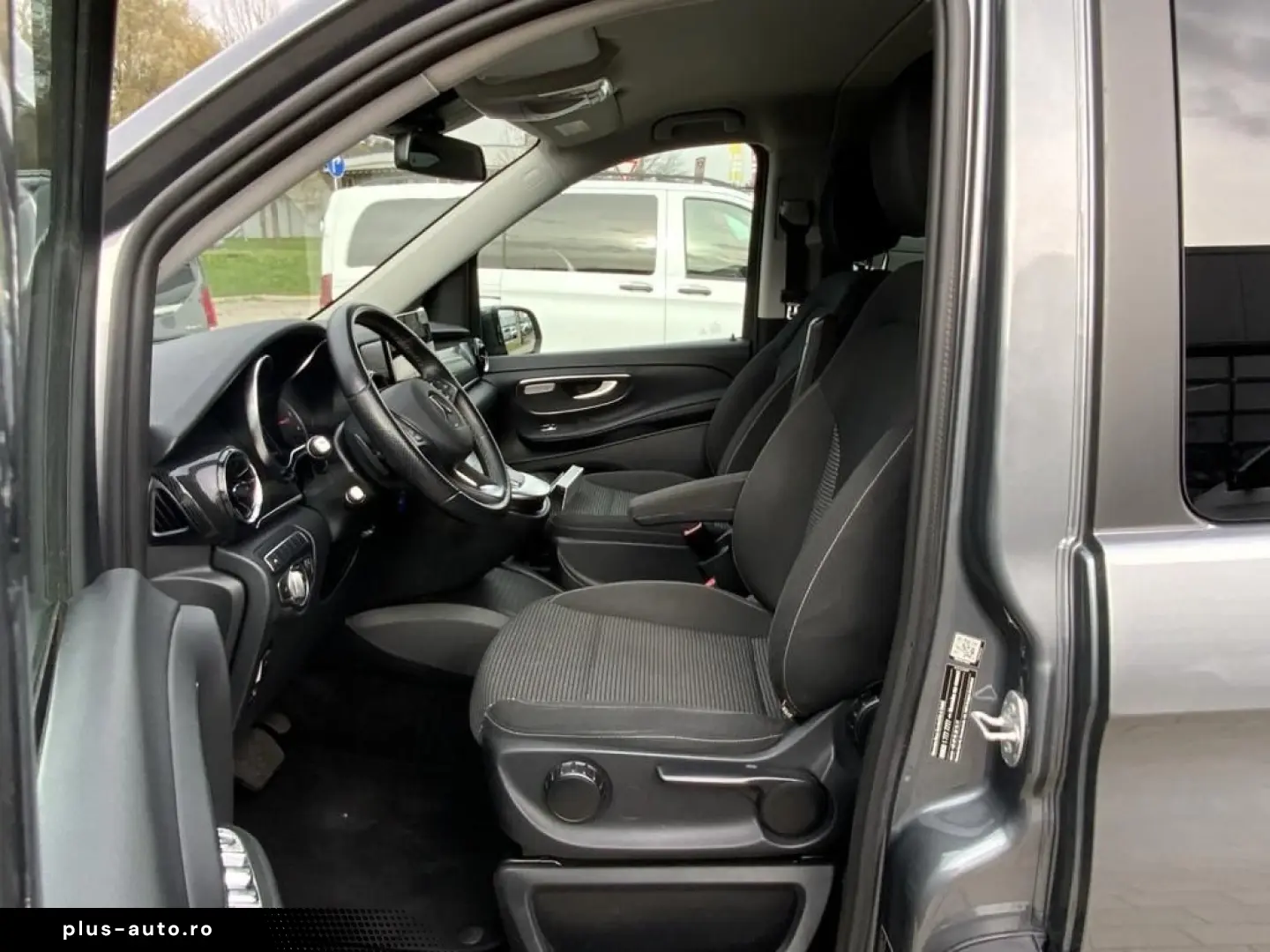 MERCEDES-BENZ V 220 Edition lang