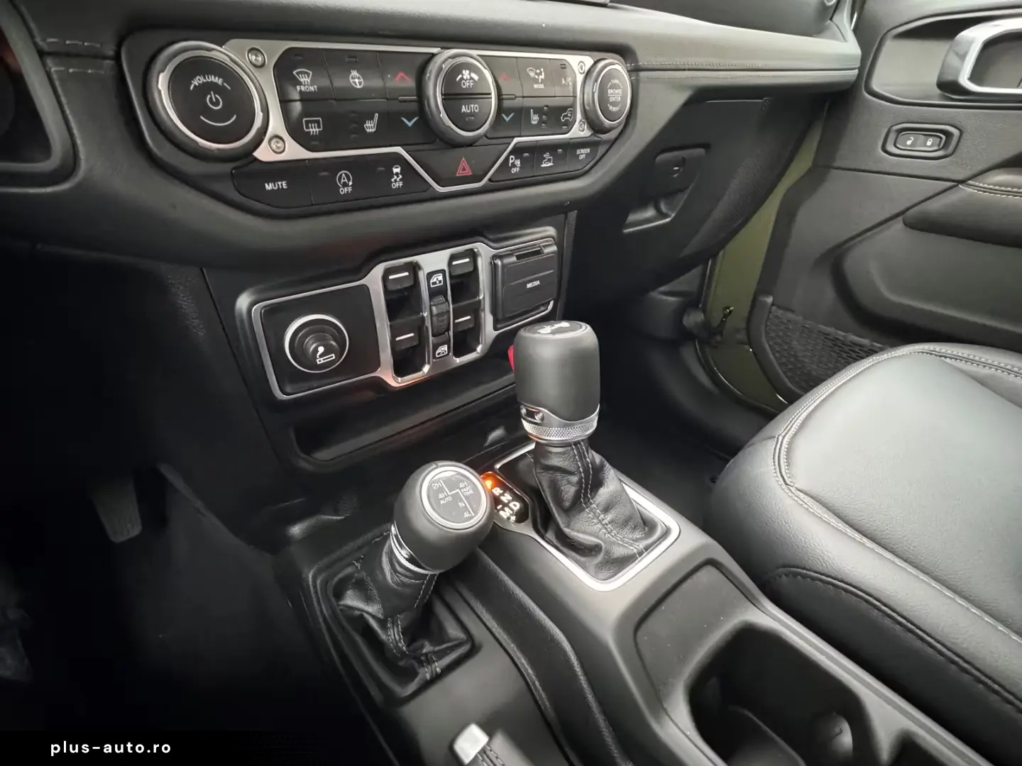 Jeep Wrangler Sahara nelimitat 2.0 T-GDI Allrad Hardt