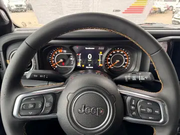 Jeep Wrangler Sahara nelimitat 2.0 T-GDI Allrad Hardt