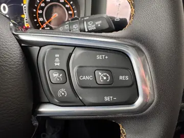 Jeep Wrangler Sahara nelimitat 2.0 T-GDI Allrad Hardt